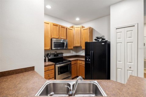 Condo in Sarasota, Florida, 3 bedrooms  № 1770057 - photo 9