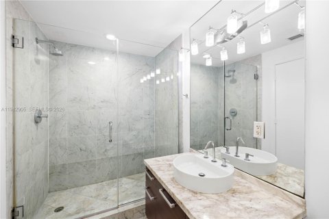 Снять в аренду кондоминиум в Майами, Флорида 1 спальня, 74.88м2, № 2000473 - фото 16