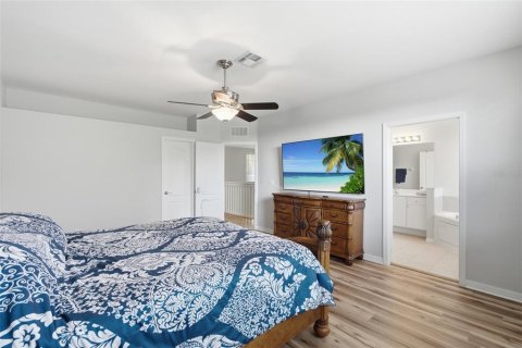 Casa en venta en Cape Coral, Florida, 4 dormitorios, 229.56 m2 № 2196624 - foto 18