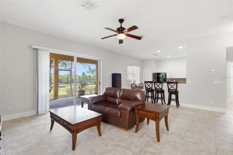 Casa en venta en Cape Coral, Florida, 4 dormitorios, 229.56 m2 № 2196624 - foto 7