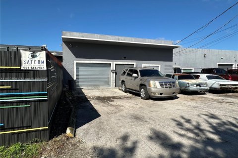 Immobilier commercial à vendre à Miramar, Floride № 1951540 - photo 23