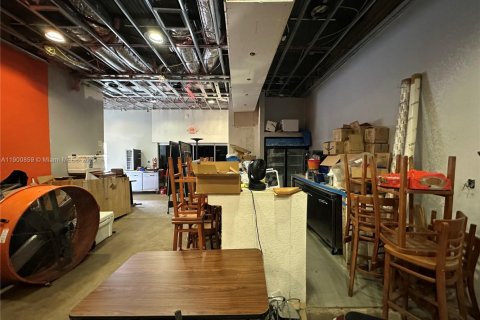 Immobilier commercial à vendre à Miramar, Floride № 1951540 - photo 10