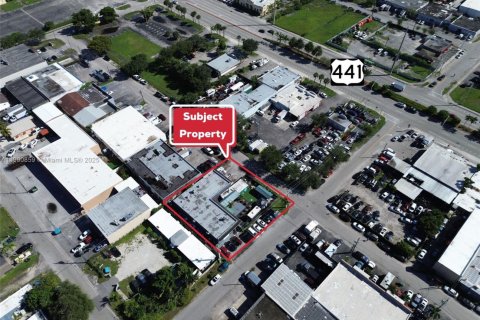 Immobilier commercial à vendre à Miramar, Floride № 1951540 - photo 2