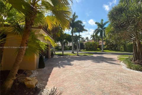 Villa ou maison à vendre à Weston, Floride: 5 chambres, 297.47 m2 № 1946534 - photo 10
