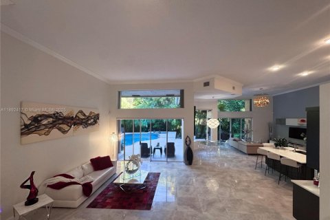 Villa ou maison à vendre à Weston, Floride: 5 chambres, 297.47 m2 № 1946534 - photo 12