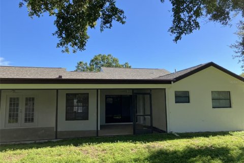 Casa en venta en Palm Harbor, Florida, 4 dormitorios, 197.51 m2 № 1907320 - foto 6