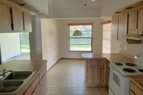 Casa en venta en Palm Harbor, Florida, 4 dormitorios, 197.51 m2 № 1907320 - foto 13