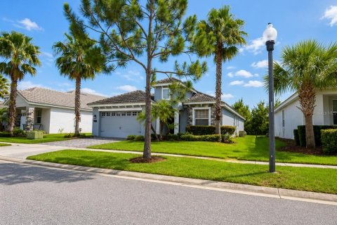 House in Davenport, Florida 4 bedrooms, 210.8 sq.m. № 2213627 - photo 3