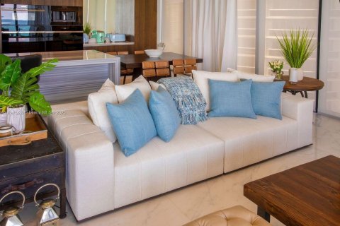 Condo in Sunny Isles Beach, Florida, 3 bedrooms  № 1850578 - photo 6