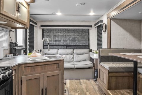 Apartamento en alquiler en Hollywood, Florida, 1 dormitorio, 129.32 m2 № 1965089 - foto 16