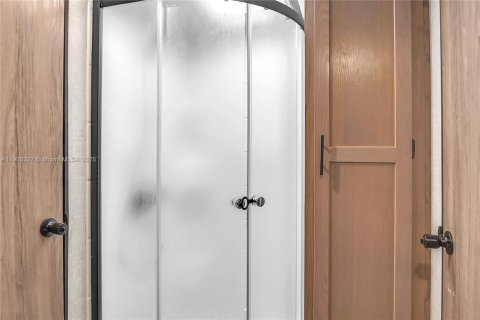 Apartamento en alquiler en Hollywood, Florida, 1 dormitorio, 129.32 m2 № 1965089 - foto 23