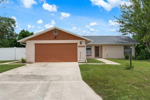 House in Beverly Hills, Florida 2 bedrooms, 127.83 sq.m. № 2305219