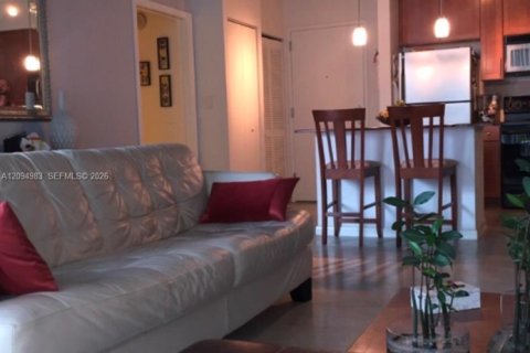 Condo in Miami, Florida, 1 bedroom  № 2386910 - photo 23