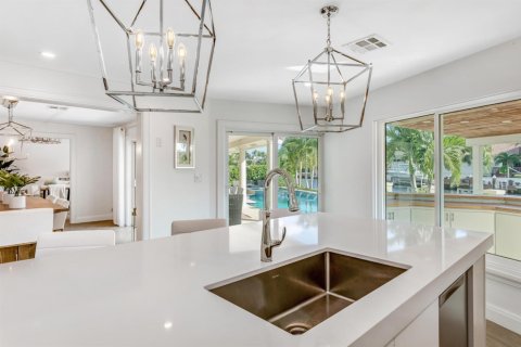 Villa ou maison à louer à Delray Beach, Floride: 4 chambres, 308.62 m2 № 2191879 - photo 4