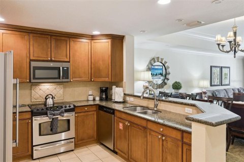 Copropriété à vendre à Four Corners, Floride: 3 chambres, 151.43 m2 № 2385786 - photo 2