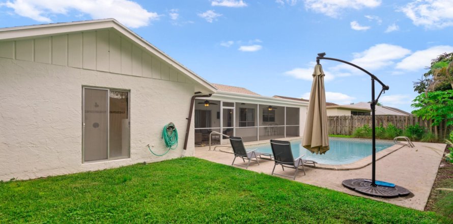 Casa en Wellington, Florida 4 dormitorios, 197.42 m2 № 1189665