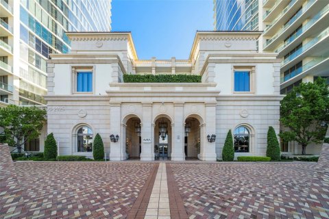 Condo in Sunny Isles Beach, Florida, 4 bedrooms  № 1989757 - photo 22