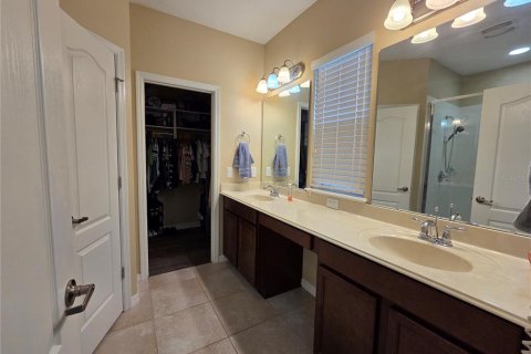 House in Windermere, Florida 4 bedrooms, 203.64 sq.m. № 2280677 - photo 28