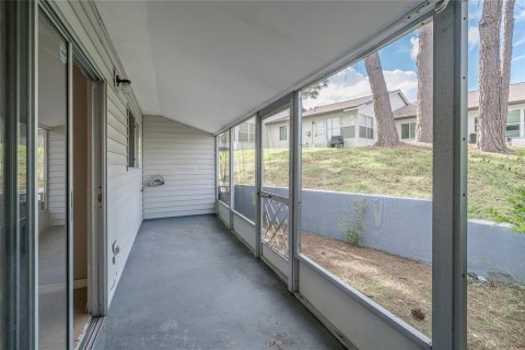 House in Palm Harbor, Florida 2 bedrooms, 90.67 sq.m. № 1905581 - photo 18