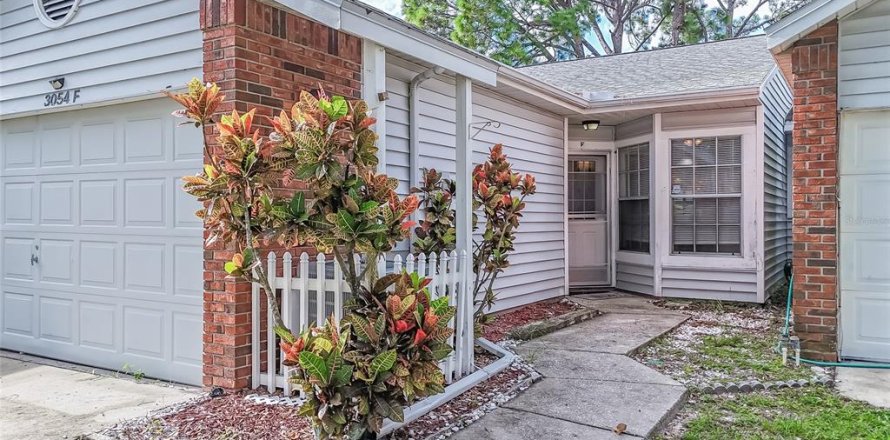 Villa ou maison à Palm Harbor, Floride 2 chambres, 90.67 m2 № 1905581