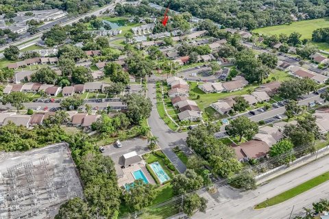 House in Palm Harbor, Florida 2 bedrooms, 90.67 sq.m. № 1905581 - photo 25