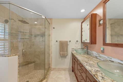 Townhouse in Coral Springs, Florida 3 bedrooms, 142.7 sq.m. № 1945133 - photo 15