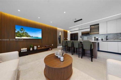 Propiedad comercial en venta en Miami, Florida, 149.11 m2 № 2000021 - foto 10