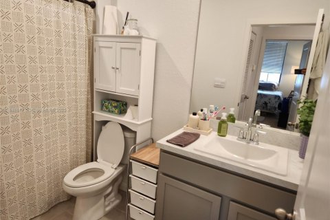 Снять в аренду таунхаус в Помпано-Бич, Флорида 3 спальни, 148.36м2, № 1937039 - фото 4