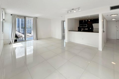 Condominio en venta en Miami, Florida, 2 dormitorios, 84.91 m2 № 1756818 - foto 6