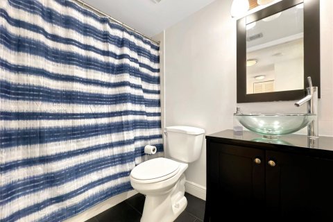 Condominio en venta en Miami, Florida, 2 dormitorios, 84.91 m2 № 1756818 - foto 26