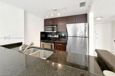 Condominio en venta en Miami, Florida, 2 dormitorios, 84.91 m2 № 1756818 - foto 8