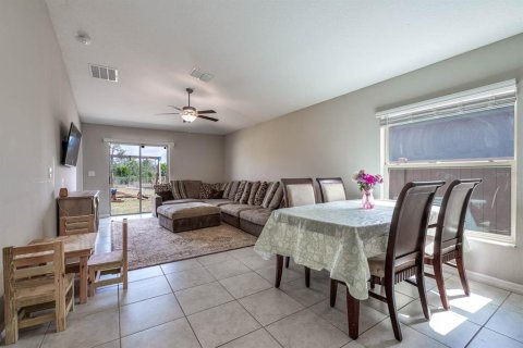House in Sun City Center, Florida 3 bedrooms, 134.8 sq.m. № 1721306 - photo 15