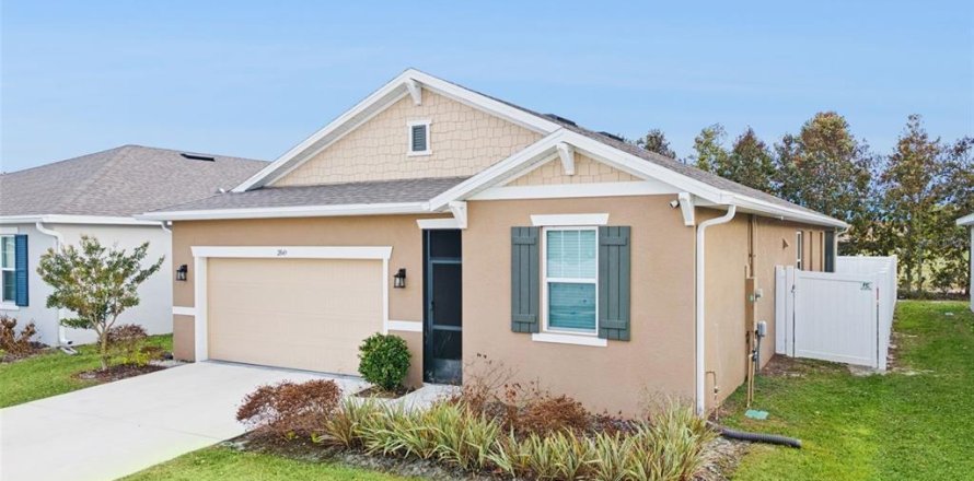 Casa en Winter Haven, Florida 4 dormitorios, 179.12 m2 № 2155369