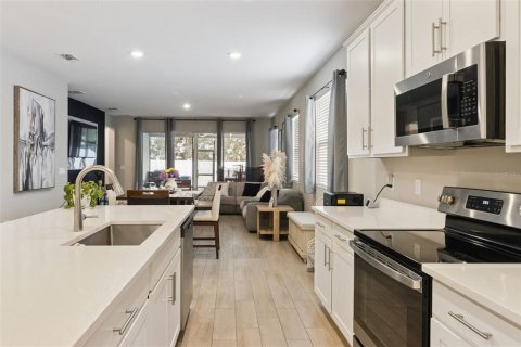 Casa en venta en Winter Haven, Florida, 4 dormitorios, 179.12 m2 № 2155369 - foto 7