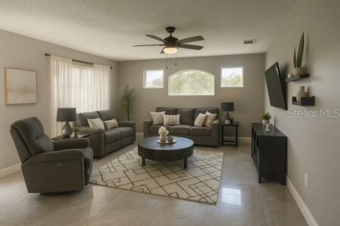 House in Kissimmee, Florida 4 bedrooms, 200.02 sq.m. № 1851737 - photo 8