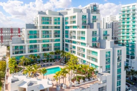 Снять в аренду кондоминиум в Майами, Флорида 1 спальня, 63.08м2, № 1947913 - фото 7