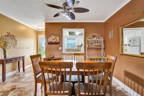 Casa en venta en West Palm Beach, Florida, 2 dormitorios, 77.02 m2 № 1931208 - foto 19