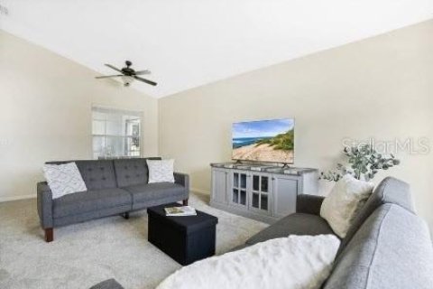 Casa en venta en Davenport, Florida, 4 dormitorios, 164.07 m2 № 2213979 - foto 4