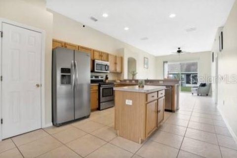 Casa en venta en Davenport, Florida, 4 dormitorios, 164.07 m2 № 2213979 - foto 11