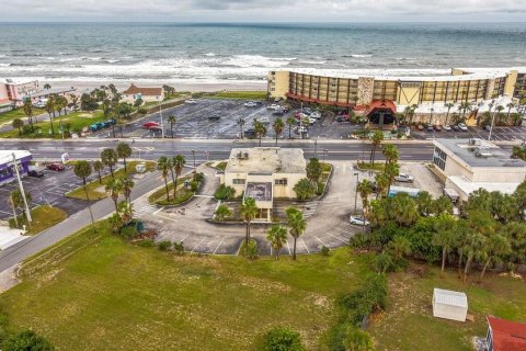 Commercial property in Daytona Beach Shores, Florida 339.46 sq.m. № 2410701 - photo 9