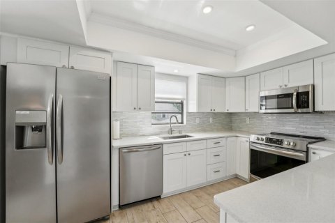 Copropriété à vendre à Clearwater, Floride: 2 chambres, 110.09 m2 № 1642268 - photo 10