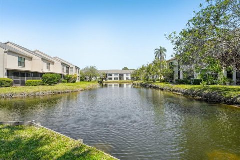 Copropriété à vendre à Clearwater, Floride: 2 chambres, 110.09 m2 № 1642268 - photo 2