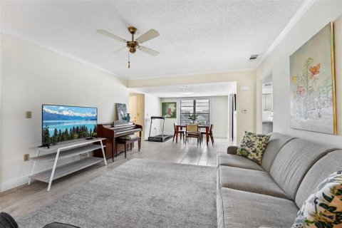 Copropriété à vendre à Clearwater, Floride: 2 chambres, 110.09 m2 № 1642268 - photo 6
