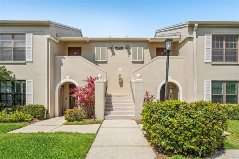Copropriété à vendre à Clearwater, Floride: 2 chambres, 110.09 m2 № 1642268 - photo 1