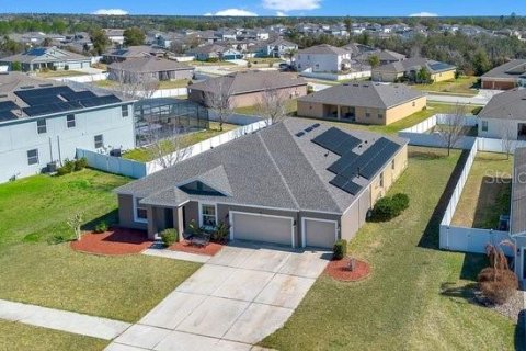 Casa en venta en Deltona, Florida, 5 dormitorios, 285.4 m2 № 2145396 - foto 16