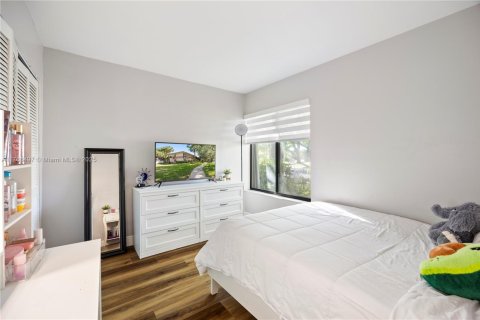 Condo in Coral Springs, Florida, 3 bedrooms  № 1865665 - photo 17