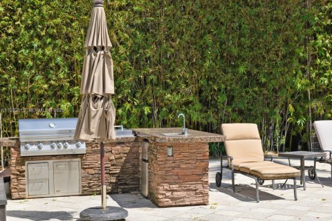 Купить виллу или дом в Майами-Бич, Флорида 3 спальни, 223.24м2, № 1991562 - фото 10