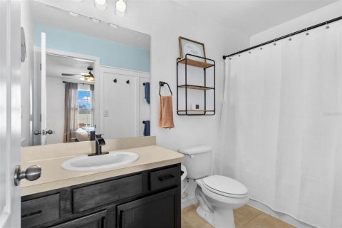 Townhouse in Plant City, Florida 3 bedrooms, 151.62 sq.m. № 2141947 - photo 19