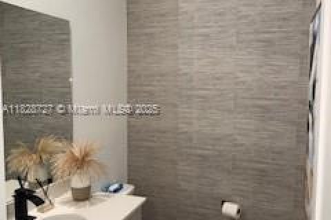 House in Ave Maria, Florida 3 bedrooms № 1977268 - photo 24