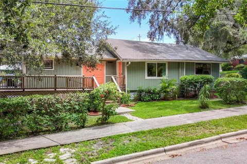 House in Tampa, Florida 2 bedrooms, 109.81 sq.m. № 1855759 - photo 3